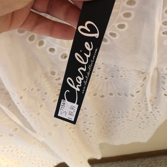 NWT eyelet detail boho tunic - Picture 4 of 8